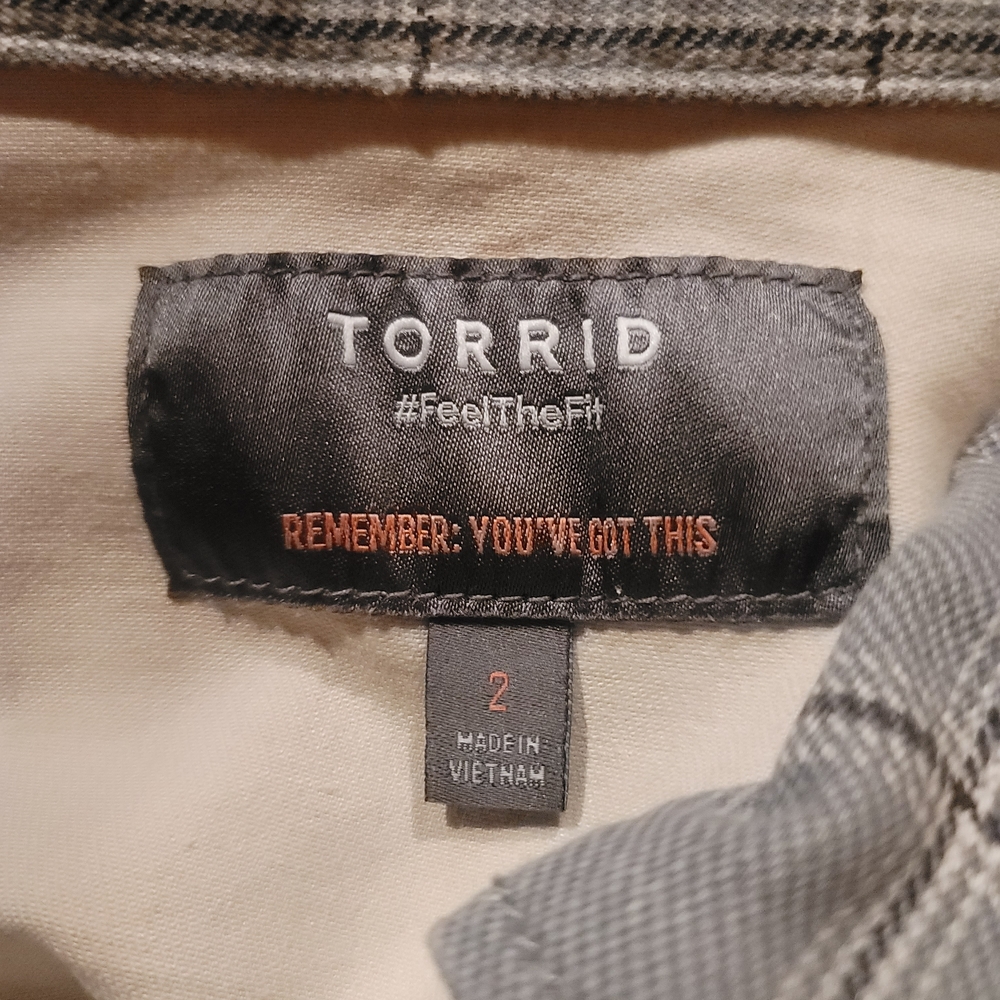 Torrid Studio Dean Plaid Denim Trucker Jacket In Gray Size 2 25x23 View 3